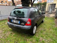 Usata Renault Clio II Dynamique 69 CV (50 kW) 2006 Nero Berlina