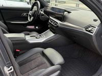 Usata BMW 330 Comfort Edition 286 CV (210 kW) 2023 Grigio Station wagon