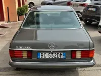 Usata Mercedes 500 231 CV (169 kW) 1982 Grigio Coupé
