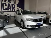 Usata Dacia Sandero Ambiance 75 CV (55 kW) 2017 Bianco Berlina