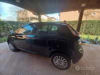 Usata Fiat Punto 77 CV (56 kW) 2012 Nero Utilitaria
