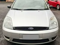 Usata Ford Fiesta Ambiente 75 CV (55 kW) 2003 Argento Utilitaria