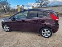 Usata Ford Fiesta Titanium 92 CV (67 kW) 2010 Marrone Utilitaria