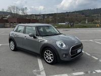 Usata Mini Cooper 116 CV (85 kW) 2018 Grigio Utilitaria