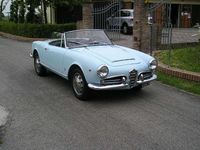 Usata Alfa Romeo Giulia Spider 98 CV (72 kW) 1962 Blu/azzurro Cabrio