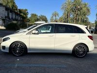 Usata Mercedes 200 156 CV (114 kW) 2017 Bianco Monovolume