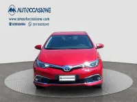 Usata Toyota Auris Hybrid Lounge 99 CV (72 kW) 2016 Bordeaux Berlina