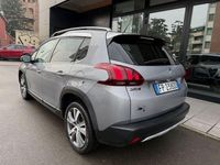 Usata Peugeot 2008 Allure 99 CV (72 kW) 2018 Grigio scuro SUV