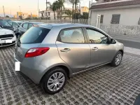 Usata Mazda 2 75 CV (55 kW) 2009 Grigio Utilitaria