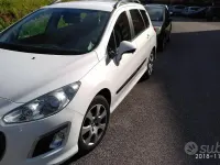 Usata Peugeot 308 SW 112 CV (82 kW) 2011 Bianco Station wagon