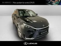 Nuova Lexus LBX 136 CV (100 kW) 2026 Deep black SUV