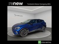 Usata Renault Captur Techno 90 CV (66 kW) 2024 Blu scuro SUV
