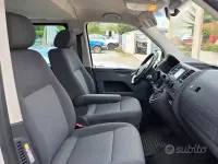 Usata VW Caravelle 180 CV (132 kW) 2008 Furgone