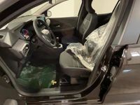 Nuova Dacia Sandero Expression 100 CV (73 kW) 2025 Nero Utilitaria