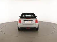Usata Mini Cooper D 115 CV (84 kW) 2018 Argento Utilitaria