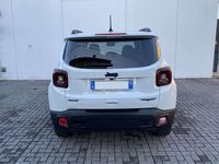 Usata Jeep Renegade Trailhawk 241 CV (177 kW) 2023 Bianco SUV
