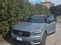 Usata Volvo XC40 R-Design 150 CV (110 kW) 2020 Grigio SUV