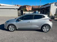 Usata Renault Clio V 91 CV (66 kW) 2022 Grigio Berlina