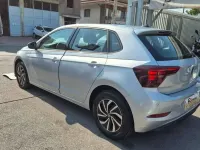 Usata VW Polo Style 95 CV (69 kW) 2024 Argento Utilitaria
