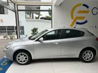Usata Alfa Romeo Giulietta Business 120 CV (88 kW) 2020 Grigio metallizzato Utilitaria