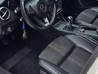 Usata Mercedes A180 109 CV (80 kW) 2017 Bianco Berlina