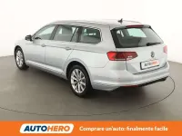 Usata VW Passat Business 150 CV (110 kW) 2023 Grigio Station wagon