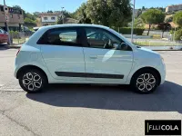 Usata Renault Twingo Equilibre 60 kW (82 CV) 2023 Blu/azzurro Utilitaria