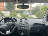 Usata Ford Fiesta 75 CV (55 kW) 2008 Rosso Utilitaria