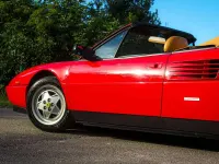 Usata Ferrari Mondial 300 CV (220 kW) 1989 Rosso Cabrio
