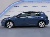Begagnad VW Golf VIII Style 150 HK (110 kW) 2025 Blå Sedan