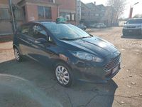 Usata Ford Fiesta Titanium 95 CV (69 kW) 2015 Blu Berlina