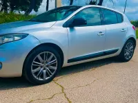 Usata Renault Mégane GT Line GT-Line 110 CV (80 kW) 2011 Grigio Utilitaria