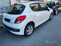 Usata Peugeot 207 70 CV (51 kW) 2012 Bianco Berlina