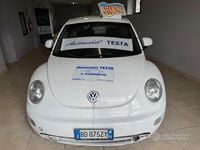 Usata VW New Beetle 90 CV (66 kW) 1999 Bianco Utilitaria