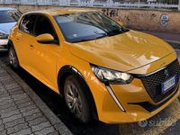 Usata Peugeot e-208 100 kW (136 CV) 2021 Giallo Utilitaria