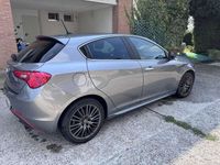 Usata Alfa Romeo Giulietta Exclusive 120 CV (88 kW) 2015 Utilitaria