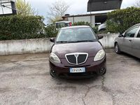 Usata Lancia Ypsilon 77 CV (56 kW) 2010 Viola Utilitaria