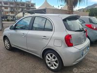 Usata Nissan Micra Tekna 80 CV (58 kW) 2014 Argento Utilitaria