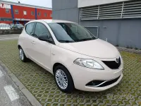 Usata Lancia Ypsilon Silver 69 CV (50 kW) 2017 Beige Utilitaria
