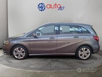 Usata Mercedes B200 Premium 136 CV (100 kW) 2015 Grigio Monovolume