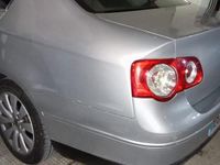 Usata VW Passat 150 CV (110 kW) 2010 Grigio Berlina