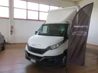 Usata Iveco Daily 136 CV (100 kW) 2022 Bianco Furgone