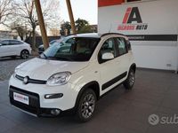 Usata Fiat Panda 4x4 S 75 CV (55 kW) 2014 Bianco Utilitaria