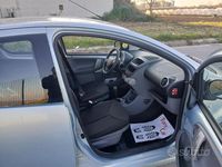 Usata Toyota Aygo 67 CV (49 kW) 2007 Blu Utilitaria