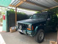 usata Jeep Cherokee 2.5 TD 5 porte Command-Trac Classic