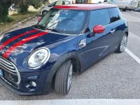Usata Mini Cooper D Seven 116 CV (85 kW) 2016 Blu/azzurro Utilitaria