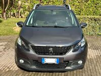 Usata Peugeot 2008 Signature Sky 83 CV (61 kW) 2019 Grigio SUV