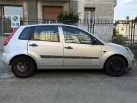 Usata Ford Fiesta Titanium 80 CV (58 kW) 2006 Argento Utilitaria
