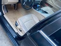 Usata BMW 525 204 CV (150 kW) 2010 Nero Berlina