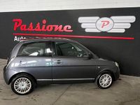 Usata Lancia Ypsilon 69 CV (50 kW) 2011 Grigio Utilitaria